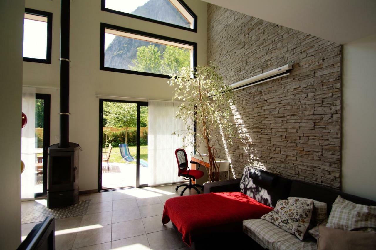 #Lemasdoisans Au Pied De L'Alpe D'Huez Via Bourg D'Oisans L'Etoile Des Glaciers Le Bourg-dʼOisans Εξωτερικό φωτογραφία